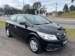 CHEVROLET - ONIX - 2013/2014 - Preta - R$ 43.900,00
