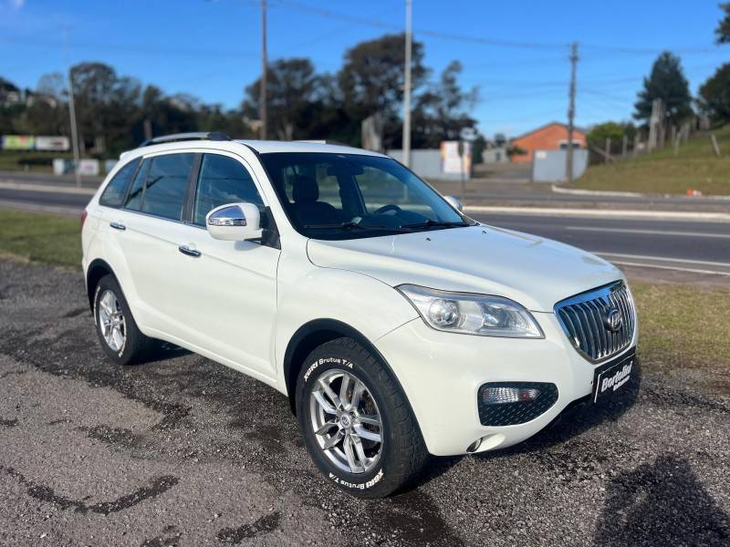 LIFAN - X60 - 2015/2016 - Branca - R$ 44.900,00