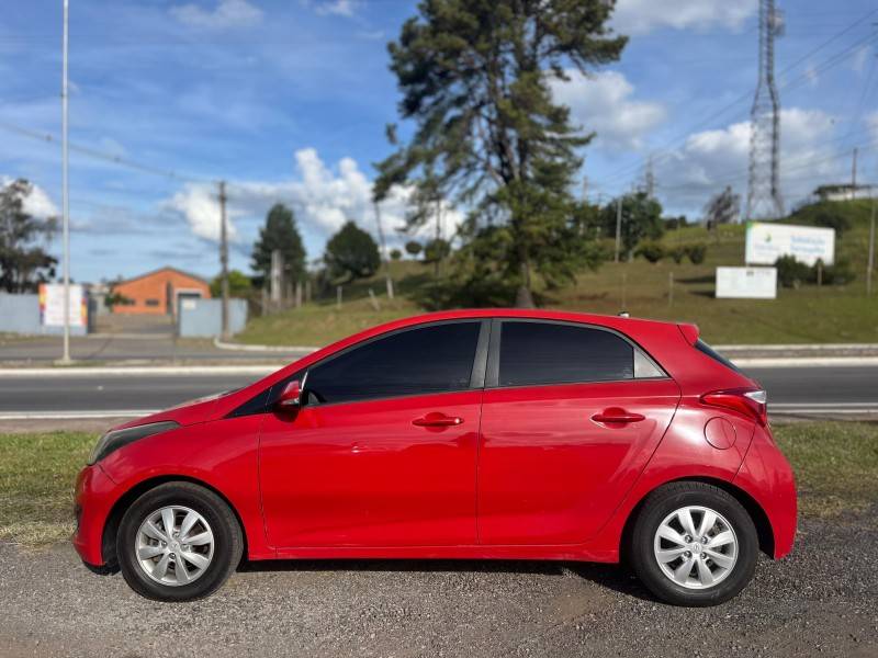 HYUNDAI - HB20 - 2013/2013 - Vermelha - R$ 34.900,00