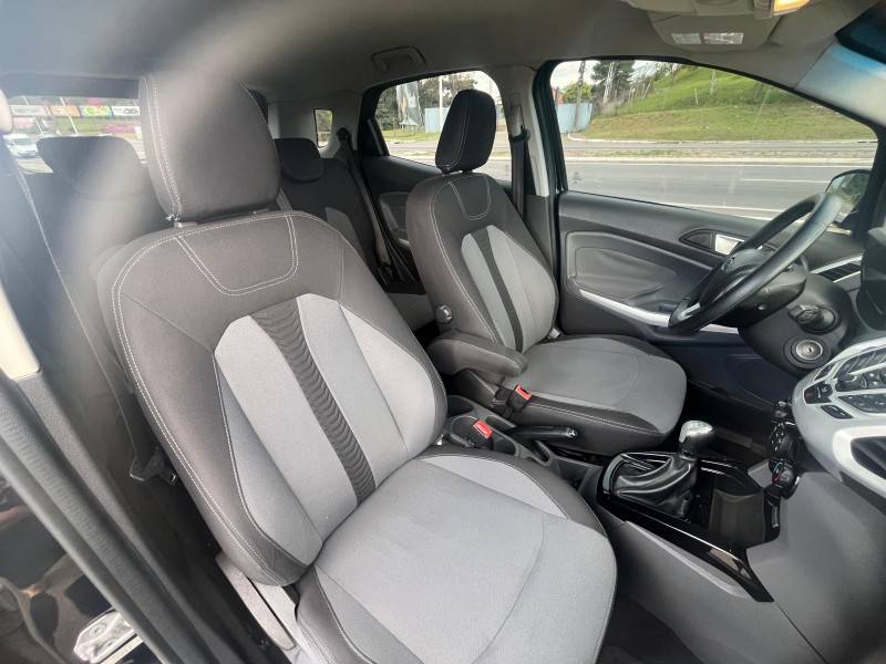 FORD - ECOSPORT - 2012/2013 - Preta - R$ 54.900,00