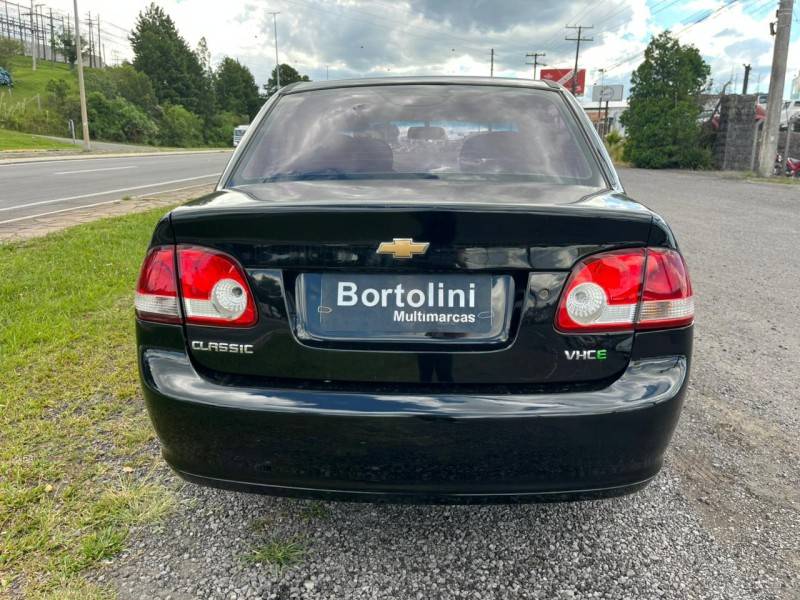 CHEVROLET - CLASSIC - 2012/2012 - Preta - R$ 26.900,00