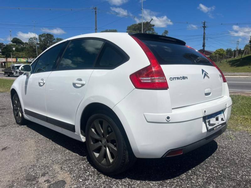 CITROËN - C4 - 2010/2010 - Branca - R$ 33.900,00