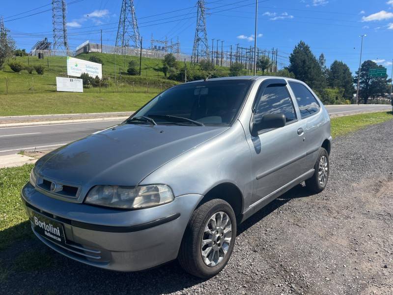 FIAT - PALIO - 2005/2005 - Cinza - R$ 16.900,00