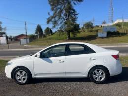 KIA MOTORS - CERATO - 2010/2010 - Branca - R$ 41.900,00