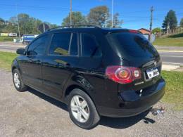 VOLKSWAGEN - SPACEFOX - 2009/2010 - Preta - R$ 30.900,00