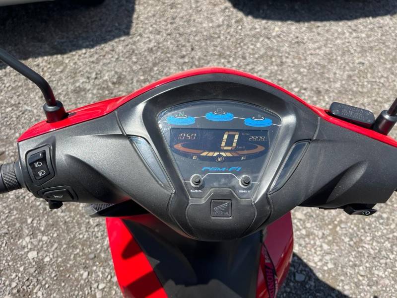 HONDA - BIZ 125 - 2024/2024 - Vermelha - R$ 19.900,00