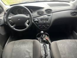 FORD - FOCUS - 2009/2009 - Prata - R$ 27.900,00