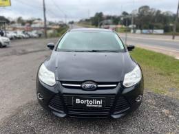 FORD - FOCUS - 2013/2014 - Preta - R$ 51.900,00