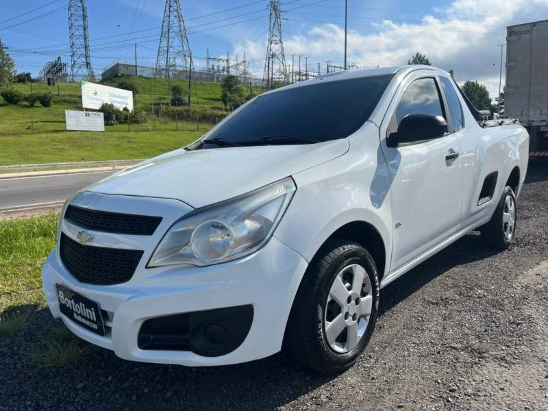 CHEVROLET - MONTANA - 2011/2012 - Branca - R$ 39.900,00