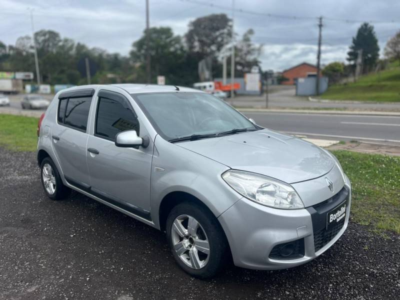 RENAULT - SANDERO - 2011/2012 - Prata - R$ 30.900,00