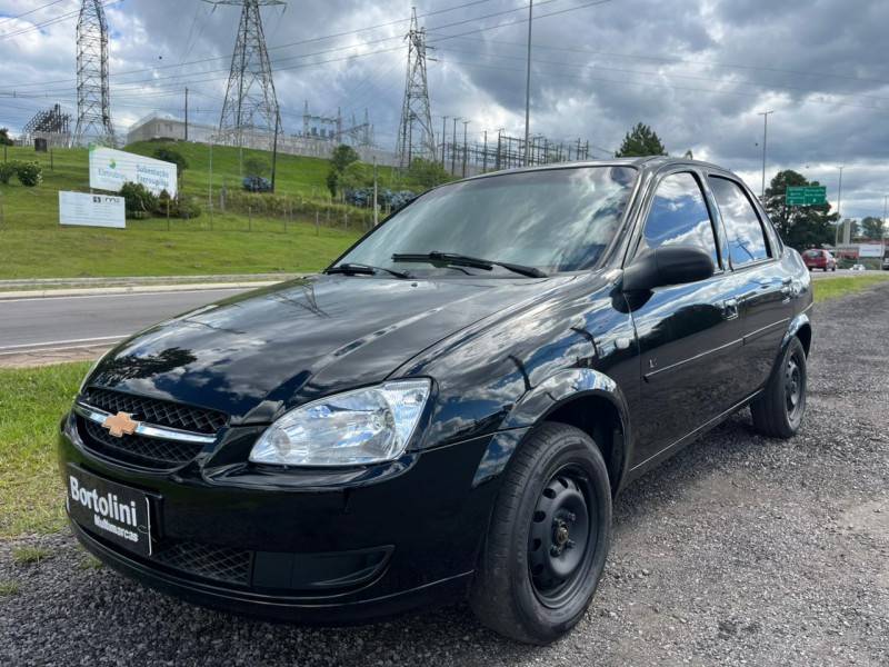 CHEVROLET - CLASSIC - 2012/2012 - Preta - R$ 26.900,00