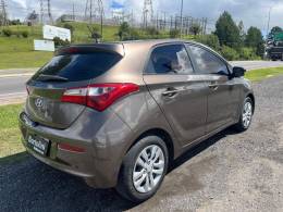 HYUNDAI - HB20 - 2016/2017 - Marrom - R$ 54.900,00