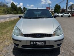 FORD - FOCUS - 2007/2008 - Prata - R$ 24.900,00