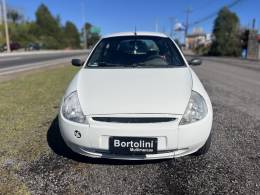 FORD - KA - 2003/2003 - Branca - R$ 14.900,00