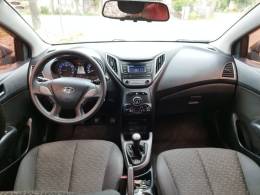 HYUNDAI - HB20 - 2016/2017 - Marrom - R$ 54.900,00