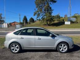FORD - FOCUS - 2013/2013 - Prata - R$ 43.900,00