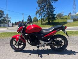 HONDA - CB 300R - 2011/2011 - Vermelha - R$ 12.900,00