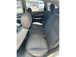 FORD - FOCUS - 2007/2008 - Prata - R$ 24.900,00