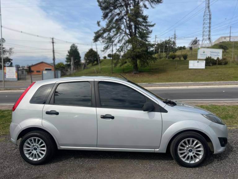 FORD - FIESTA - 2011/2011 - Prata - R$ 26.900,00
