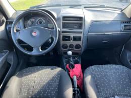 FIAT - PALIO - 2010/2011 - Prata - R$ 31.900,00