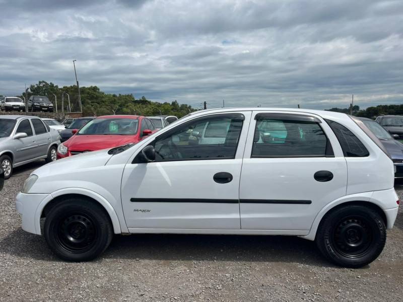 CHEVROLET - CORSA - 2007/2008 - Branca - R$ 24.900,00