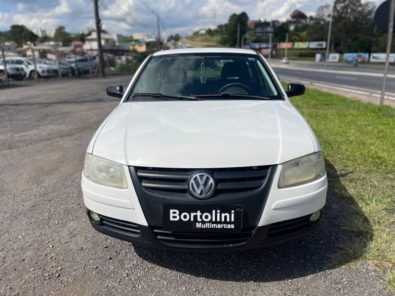 VOLKSWAGEN - GOL - 2011/2012 - Branca - R$ 23.000,00
