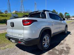 FIAT - TORO - 2017/2018 - Prata - R$ 92.000,00