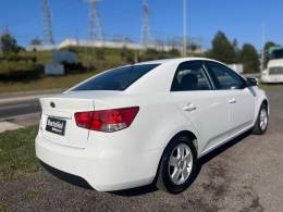 KIA MOTORS - CERATO - 2010/2010 - Branca - R$ 41.900,00