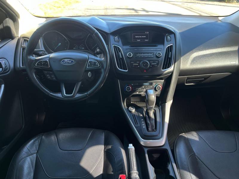FORD - FOCUS - 2016/2016 - Preta - R$ 56.000,00