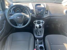 FORD - FIESTA - 2013/2014 - Preta - R$ 42.900,00
