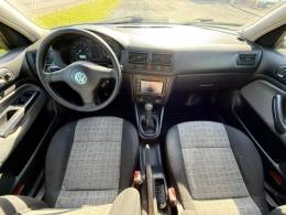 VOLKSWAGEN - GOLF - 2004/2004 - Cinza - R$ 29.900,00