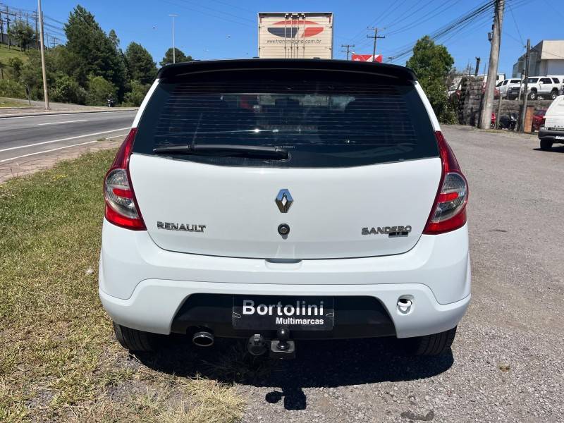 RENAULT - SANDERO - 2008/2009 - Branca - R$ 28.900,00