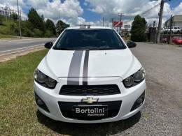 CHEVROLET - SONIC - 2013/2014 - Branca - R$ 41.900,00