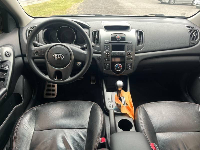 KIA MOTORS - CERATO - 2011/2011 - Cinza - R$ 43.900,00