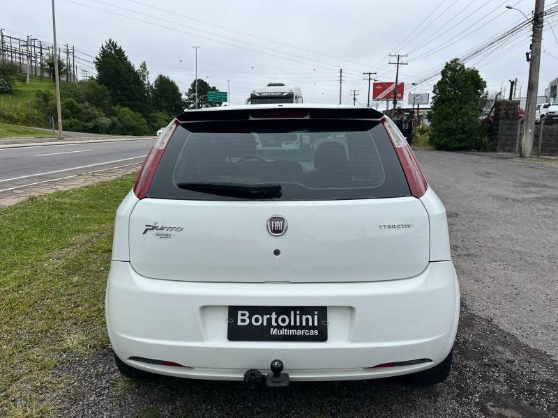 FIAT - PUNTO - 2011/2012 - Branca - R$ 35.900,00