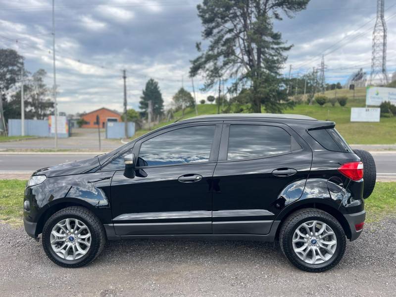 FORD - ECOSPORT - 2012/2013 - Preta - R$ 54.900,00