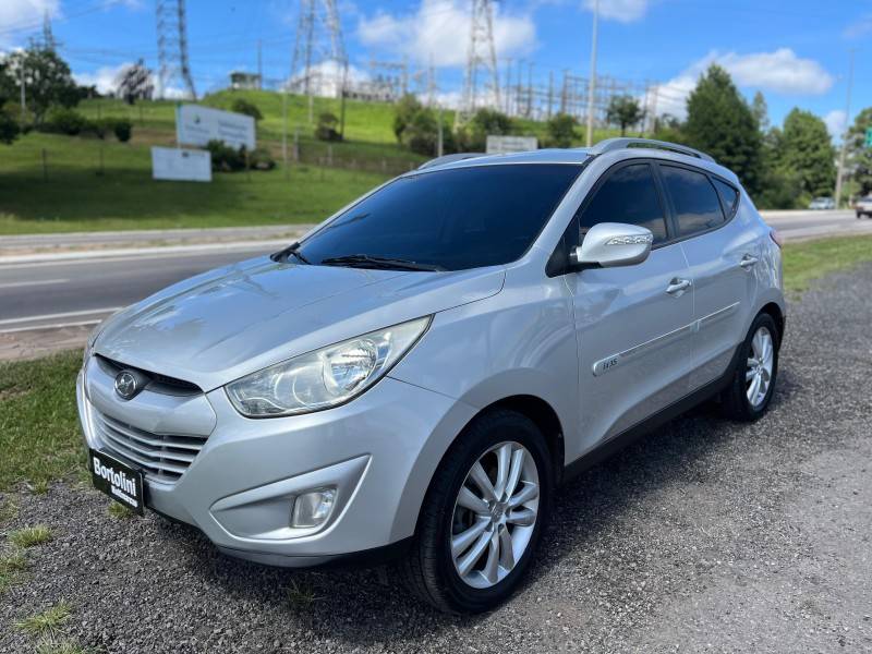 HYUNDAI - IX35 - 2014/2015 - Prata - R$ 72.900,00