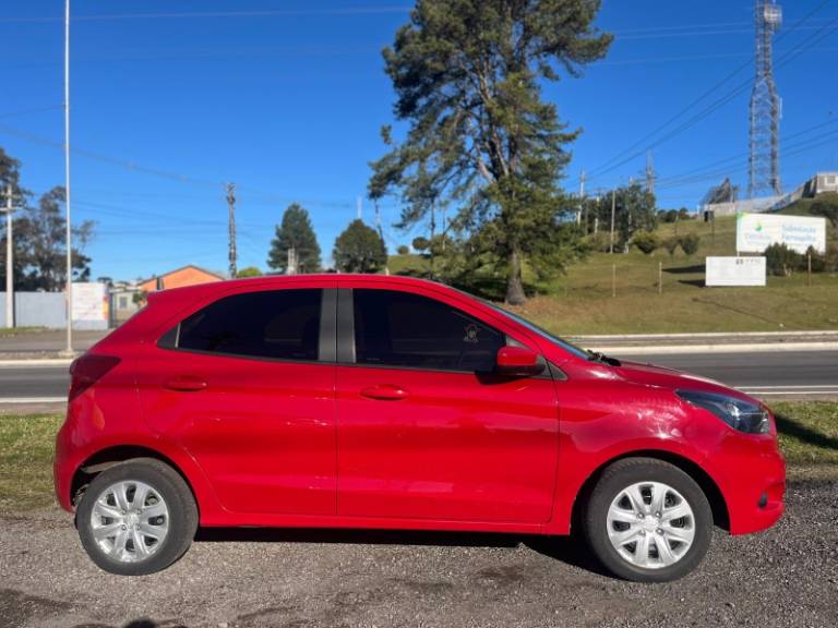 FORD - KA - 2017/2018 - Vermelha - R$ 42.000,00