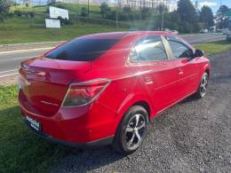 CHEVROLET - PRISMA - 2015/2015 - Vermelha - R$ 49.900,00