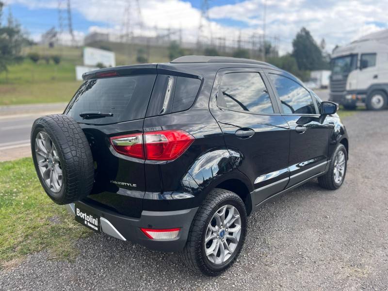 FORD - ECOSPORT - 2012/2013 - Preta - R$ 54.900,00
