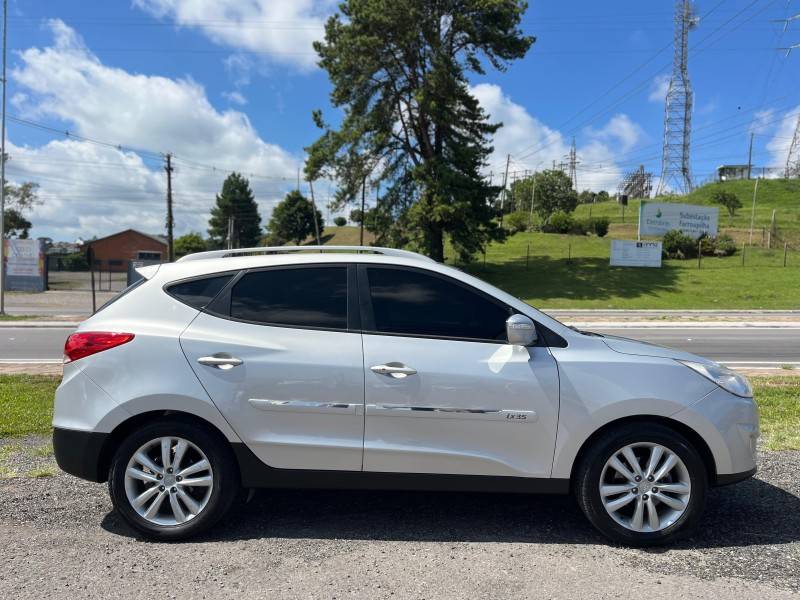 HYUNDAI - IX35 - 2014/2015 - Prata - R$ 72.900,00