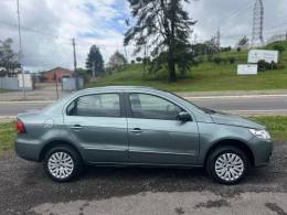 VOLKSWAGEN - VOYAGE - 2010/2011 - Cinza - R$ 29.900,00