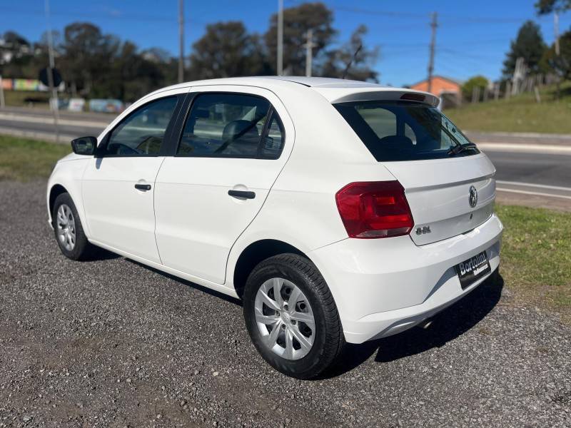 VOLKSWAGEN - GOL - 2019/2020 - Branca - R$ 49.900,00