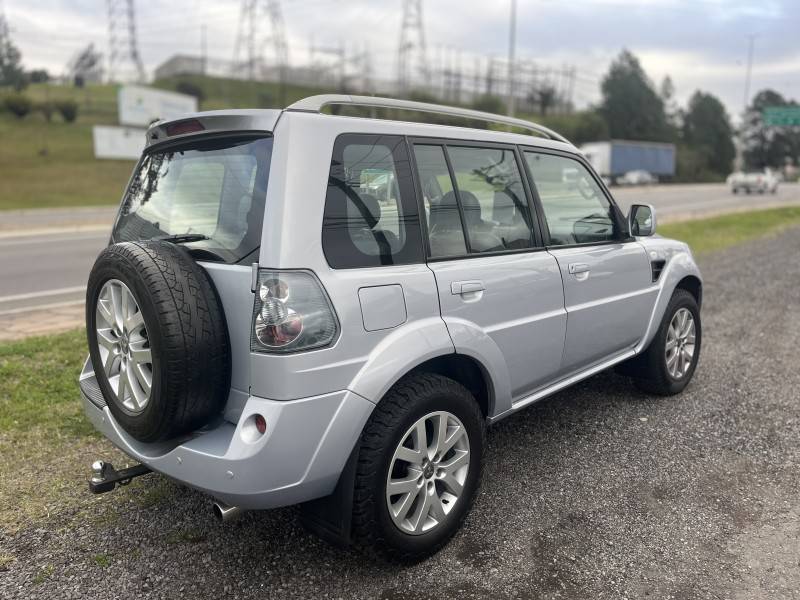 MITSUBISHI - PAJERO TR4 - 2012/2013 - Prata - R$ 65.900,00
