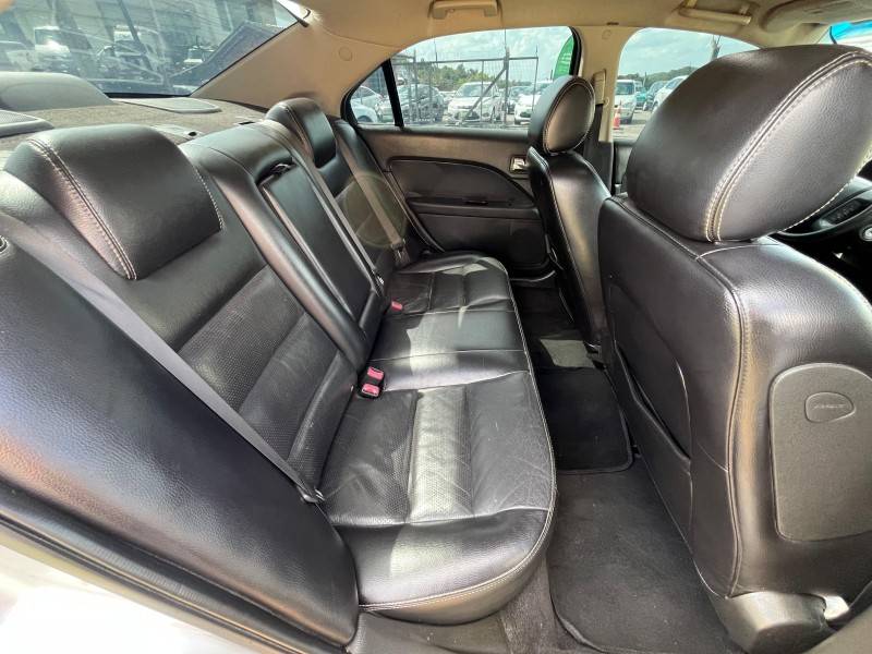 FORD - FUSION - 2006/2006 - Prata - R$ 28.900,00