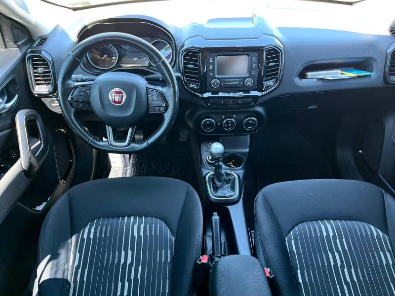 FIAT - TORO - 2017/2018 - Prata - R$ 92.000,00