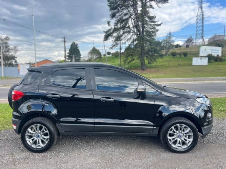 FORD - ECOSPORT - 2012/2013 - Preta - R$ 54.900,00