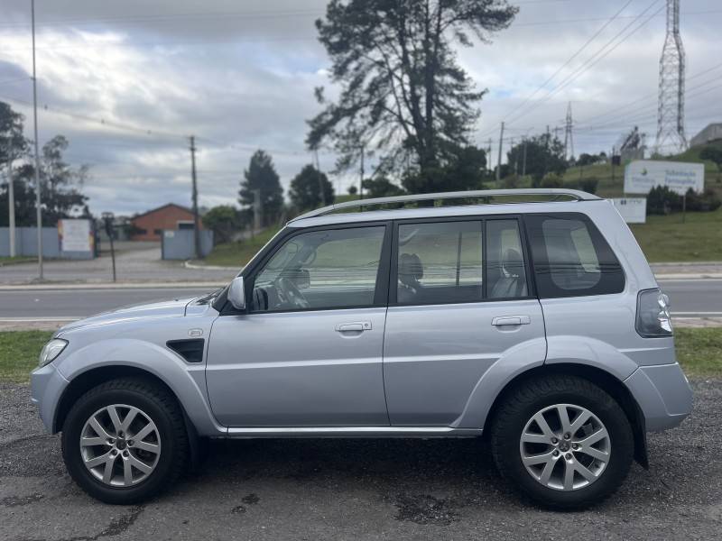 MITSUBISHI - PAJERO TR4 - 2012/2013 - Prata - R$ 65.900,00