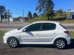 PEUGEOT - 207 - 2013/2014 - Branca - R$ 28.900,00
