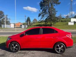 CHEVROLET - PRISMA - 2015/2015 - Vermelha - R$ 49.900,00
